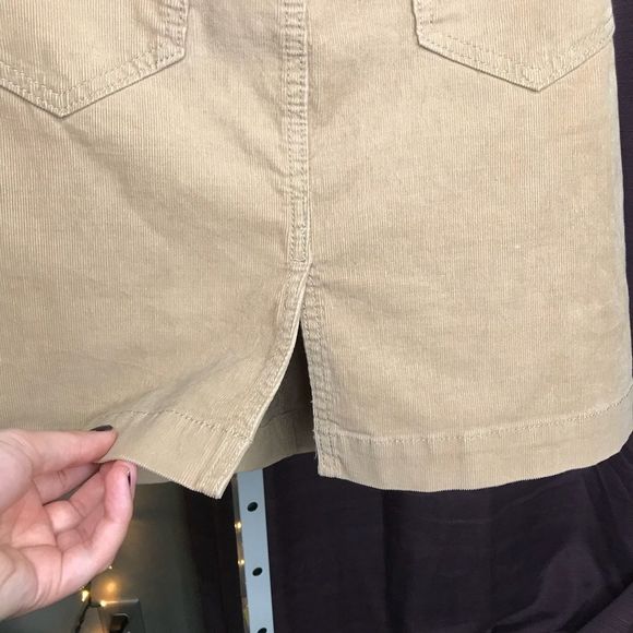 Old Navy: tan corduroy skirt - Picture 4 of 4